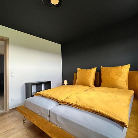 Stay Nice Apartments Dorfen Naehe Muenchen Jacuzzi Grillkota 75 Zoll Tv Exteriör bild