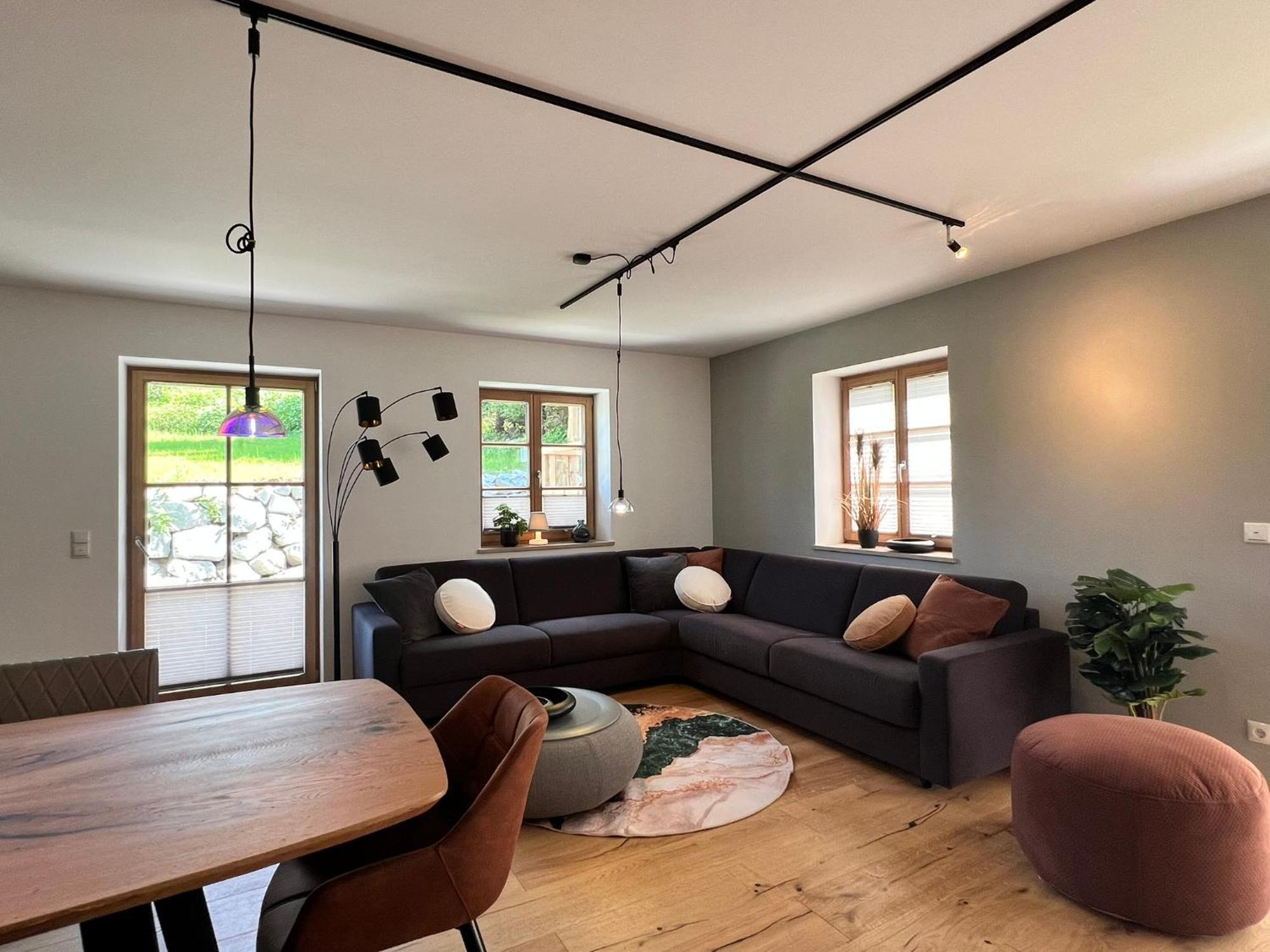 Stay Nice Apartments Dorfen Naehe Muenchen Jacuzzi Grillkota 75 Zoll Tv Exteriör bild