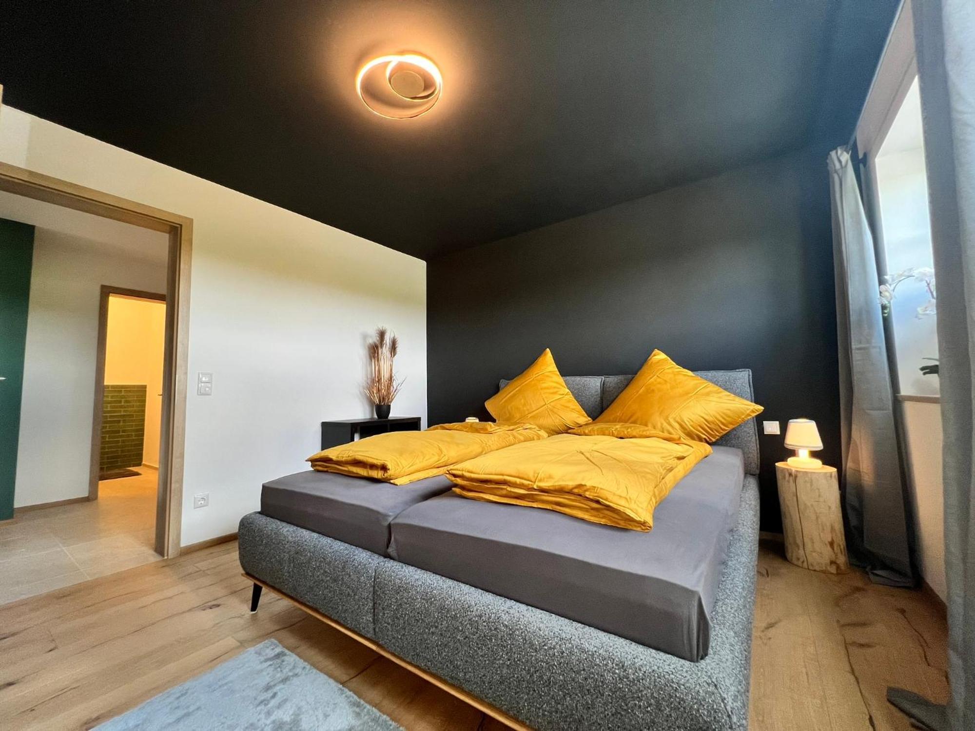 Stay Nice Apartments Dorfen Naehe Muenchen Jacuzzi Grillkota 75 Zoll Tv Exteriör bild