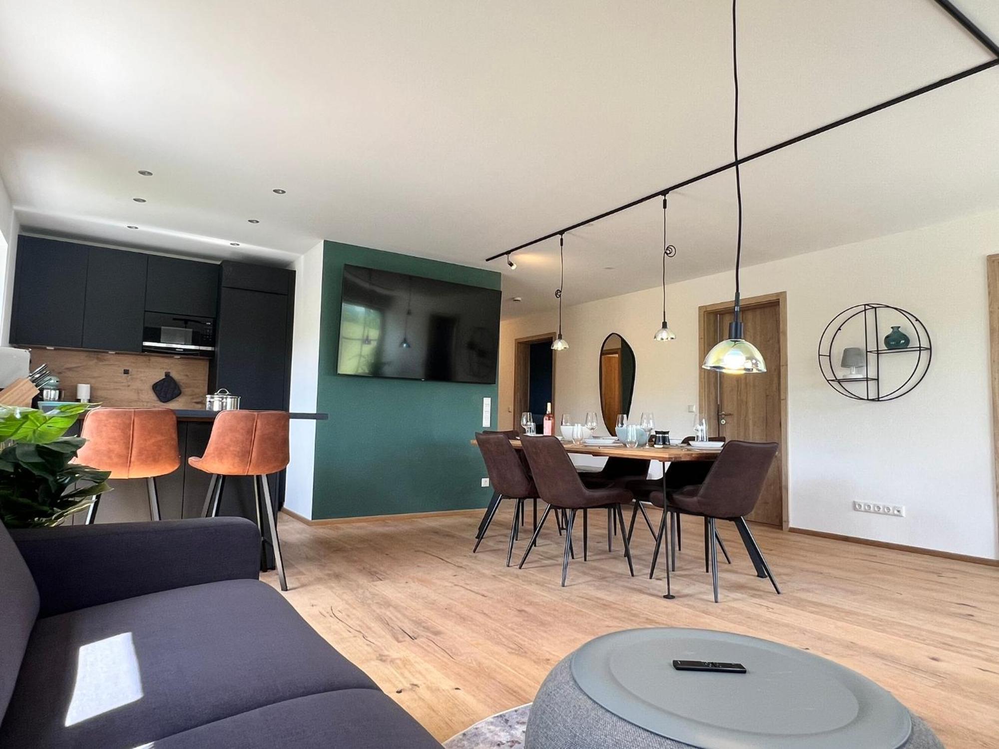 Stay Nice Apartments Dorfen Naehe Muenchen Jacuzzi Grillkota 75 Zoll Tv Exteriör bild